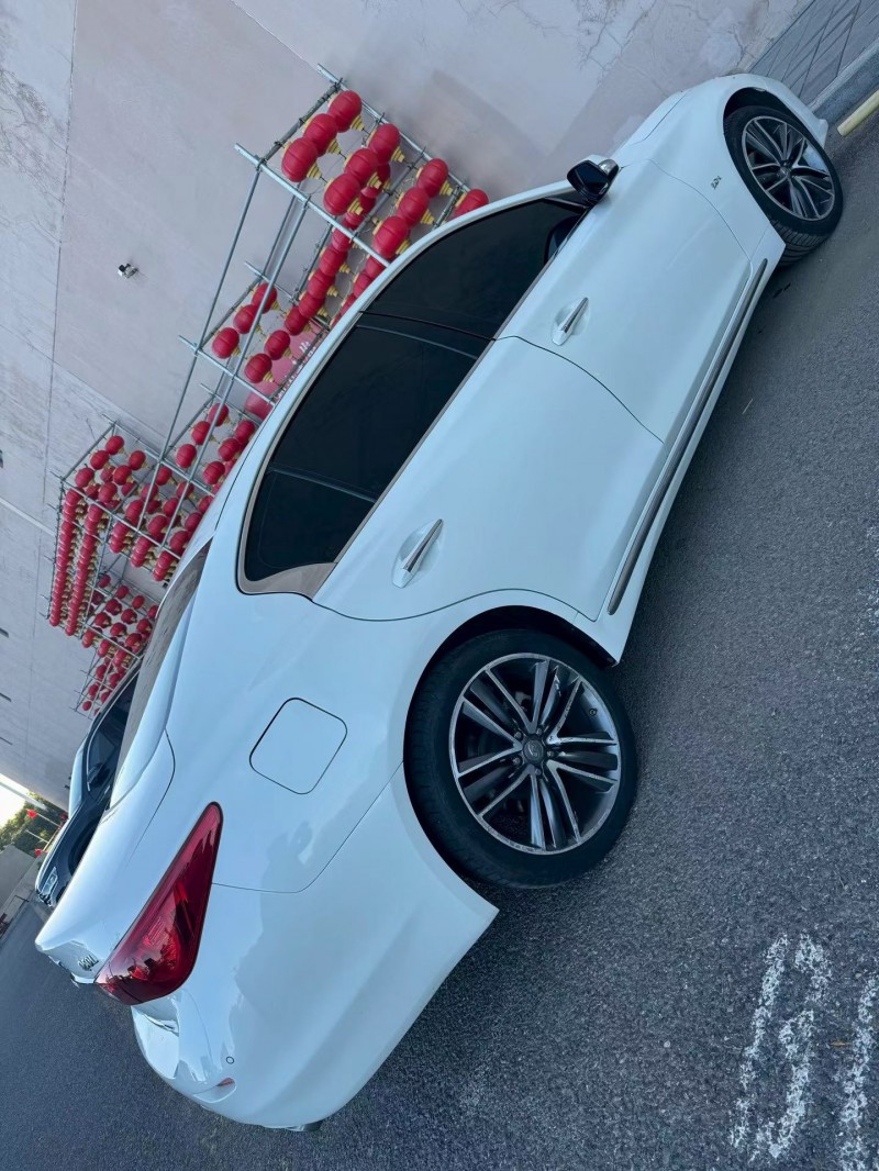营口17年英菲尼迪Q50L7