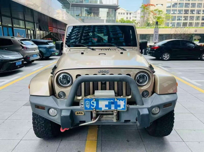 深圳14年Jeep牧马人1