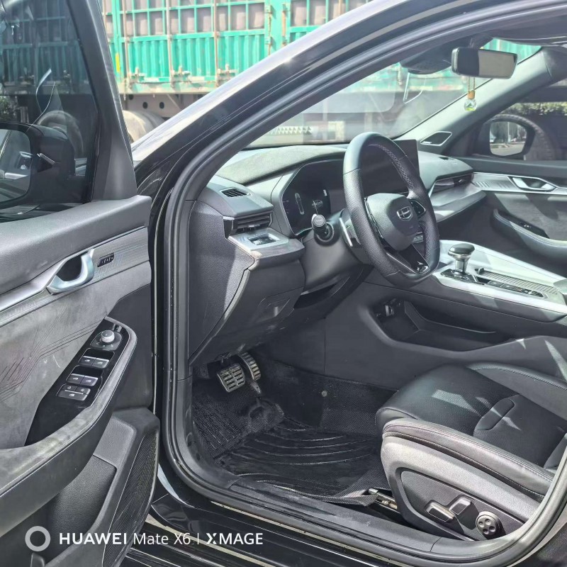 保定25年吉利星瑞6