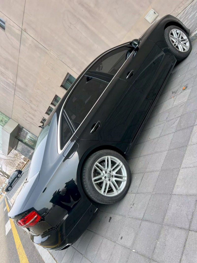 营口17年奥迪A8L7