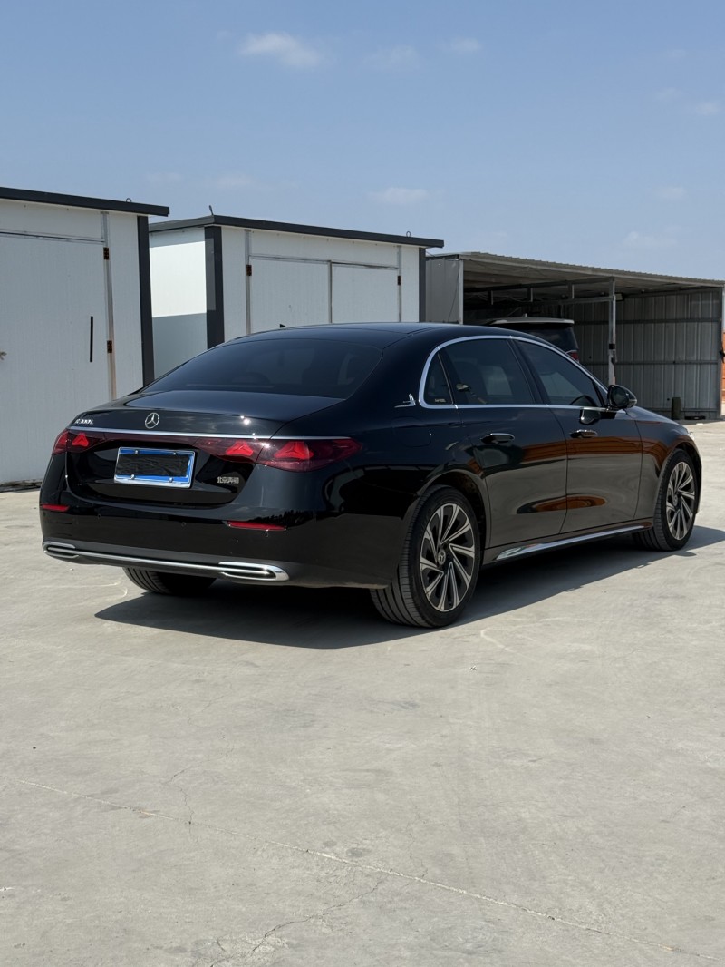 新乡24年奔驰E9