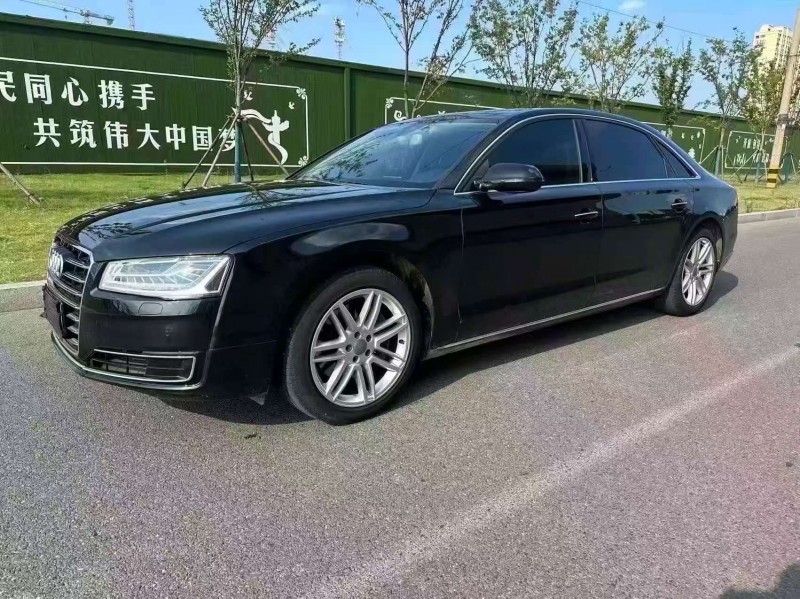 潍坊17年奥迪A8L2