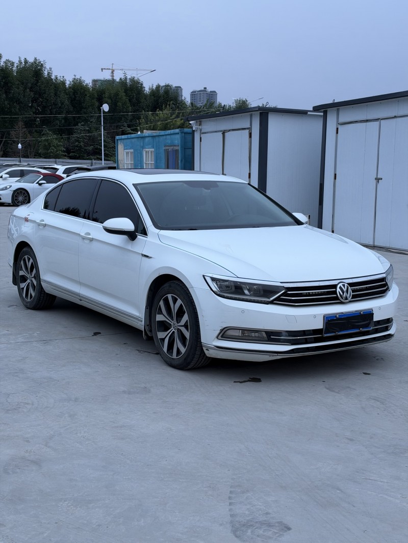 新乡17年大众迈腾2