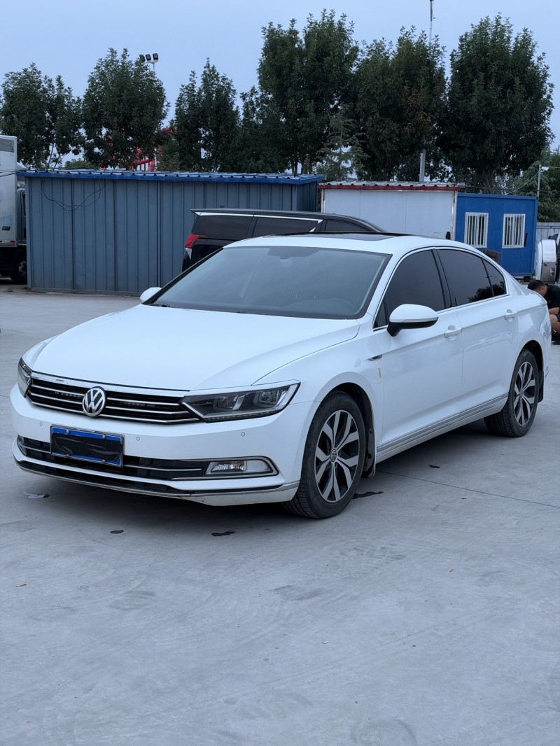 新乡17年大众迈腾3