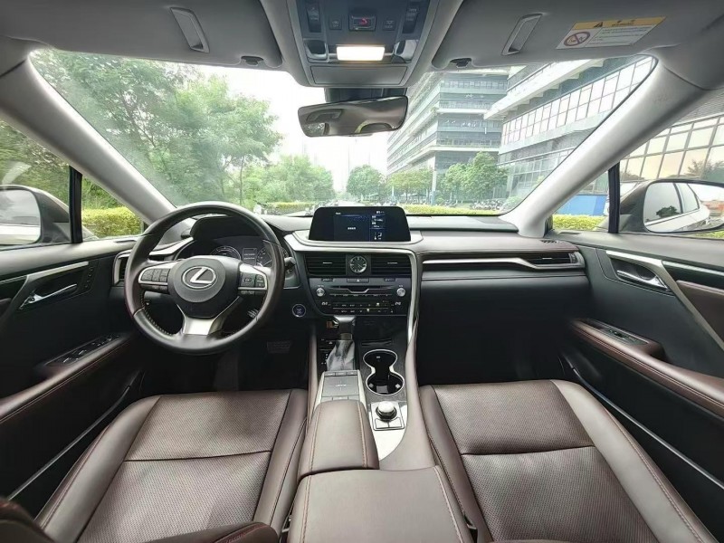 东莞23年雷克萨斯RX8