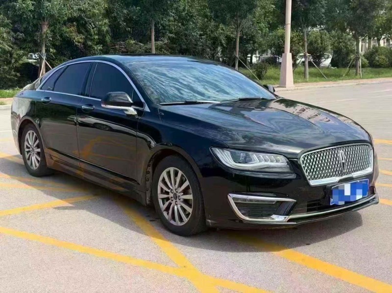 济宁19年林肯MKZ2