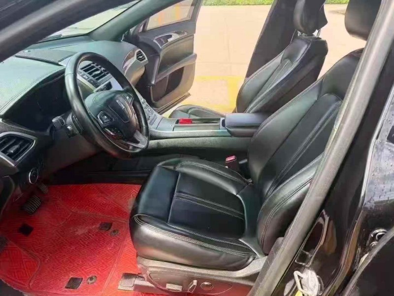 济宁19年林肯MKZ6