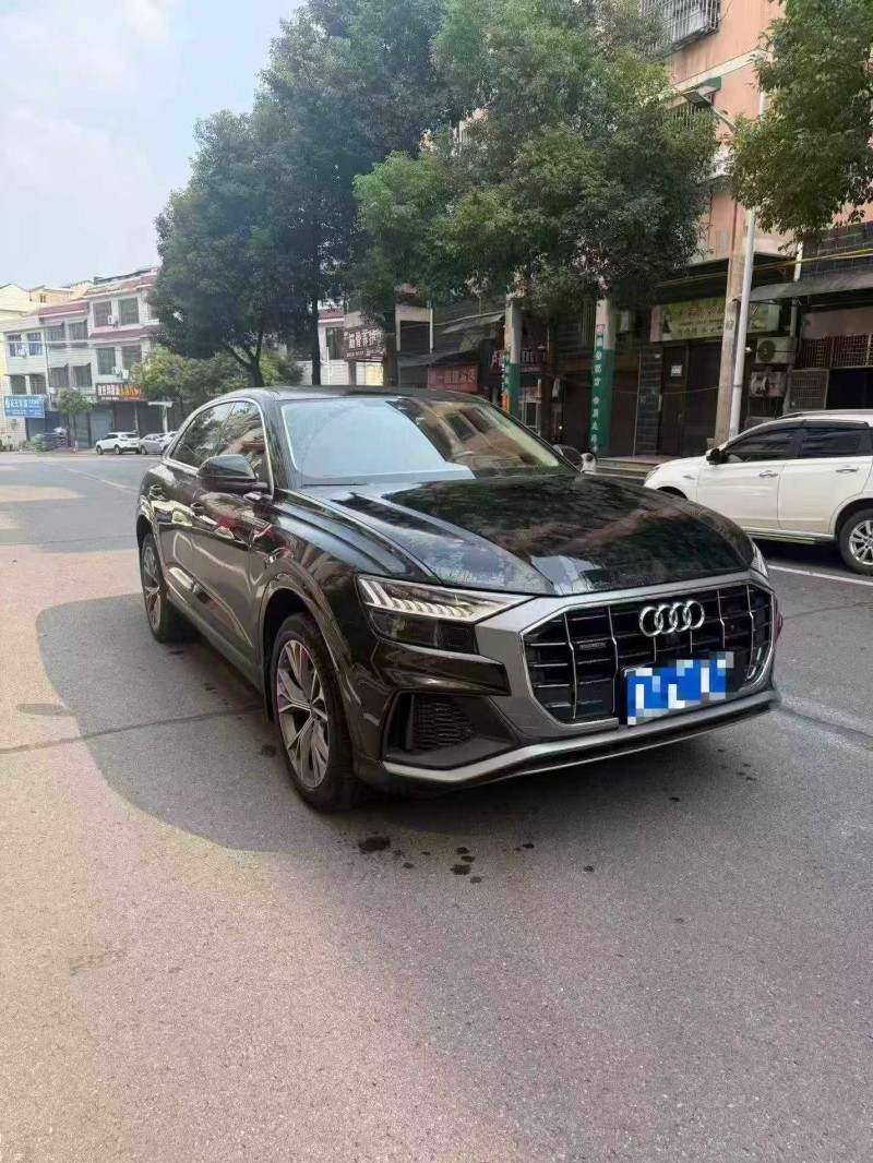常德23年奥迪Q83