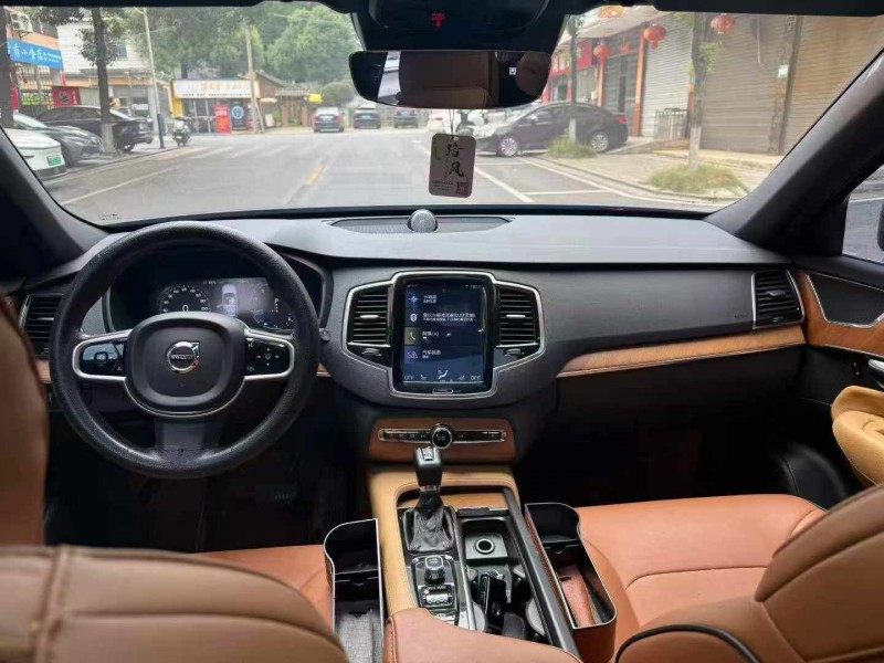 常德18年沃尔沃XC906