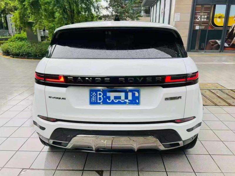 深圳24年路虎极光9