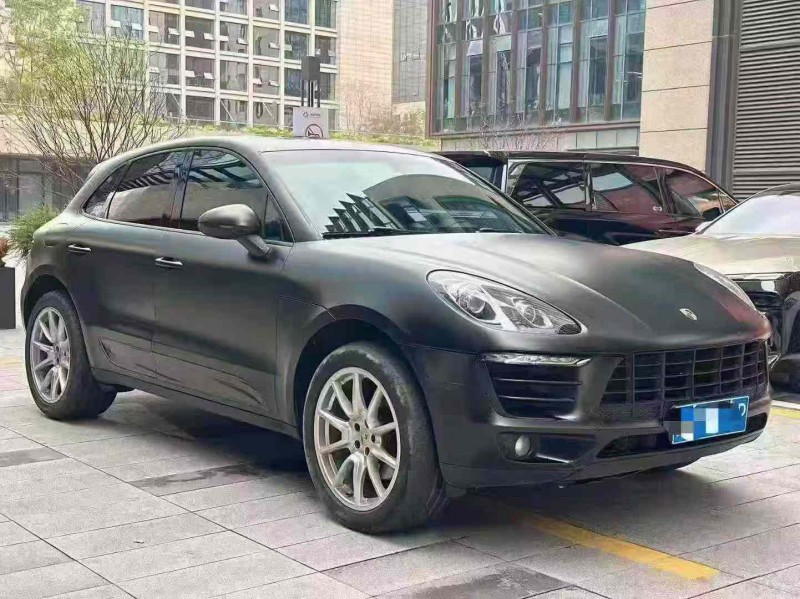 深圳15年保时捷Macan2