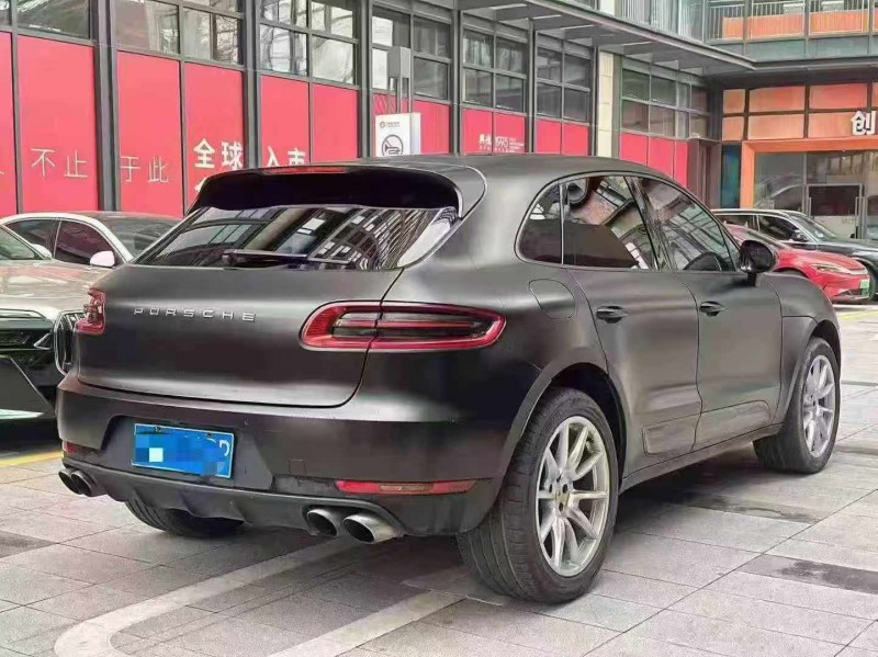 深圳15年保时捷Macan7