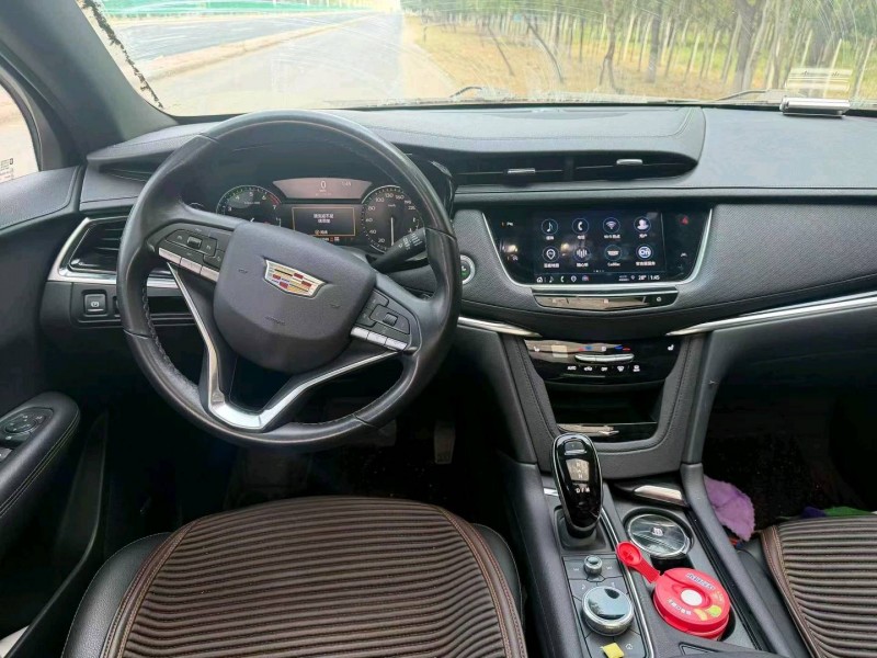 石家庄21年凯迪拉克XT65