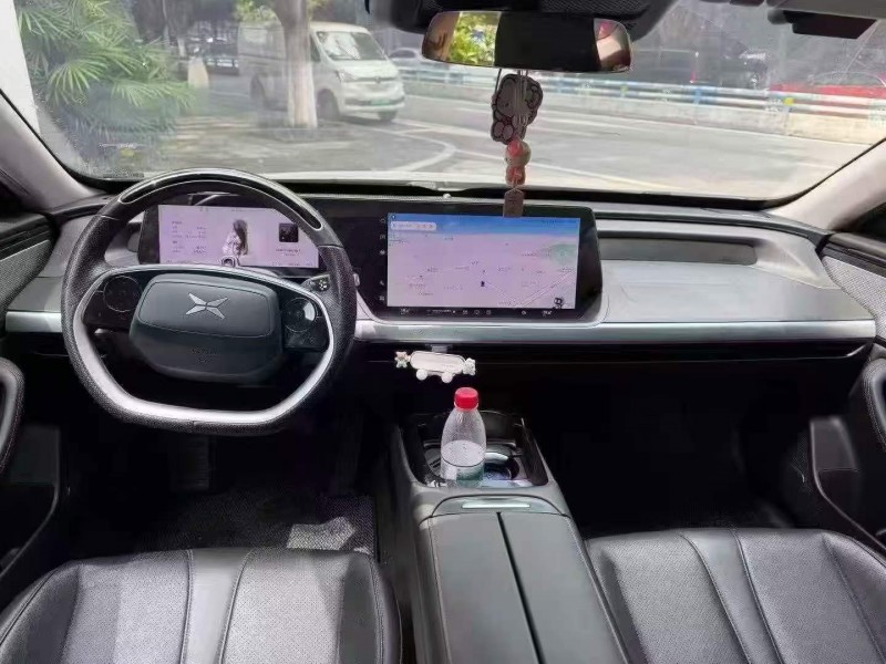 重庆23年小鹏汽车p74