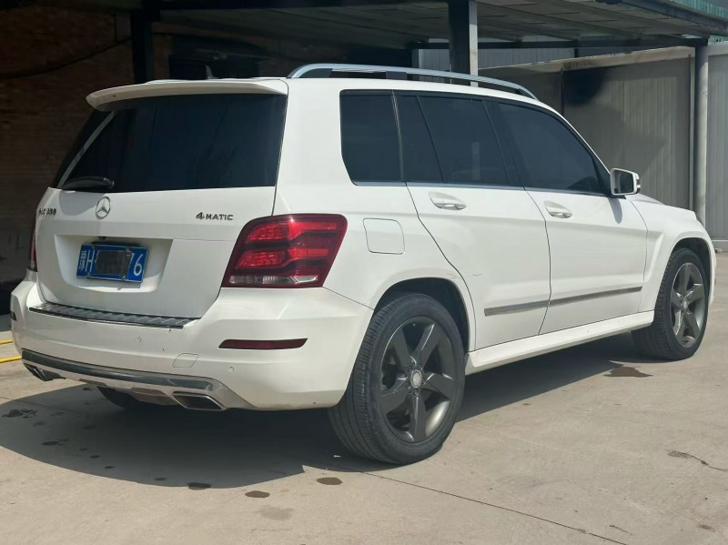 新乡13年奔驰GLK7