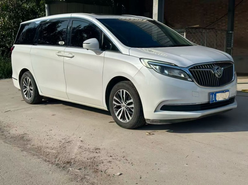 新乡19年别克GL83