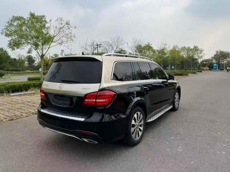 济宁17年奔驰GLS7