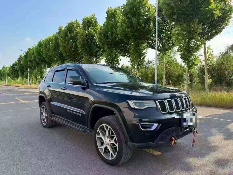 菏泽21年Jeep大切诺基2