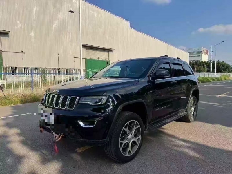 菏泽21年Jeep大切诺基3