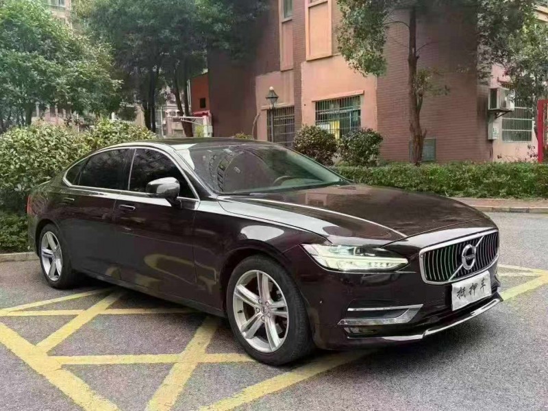 鹰潭17年沃尔沃S903
