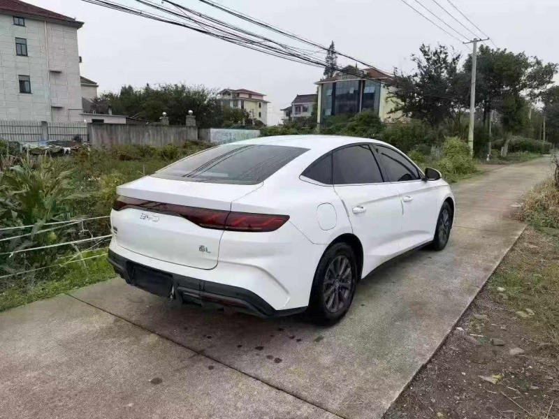 嘉兴25年比亚迪秦7