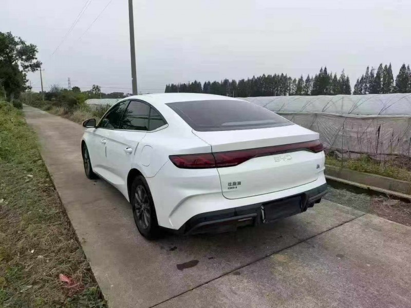 嘉兴25年比亚迪秦8