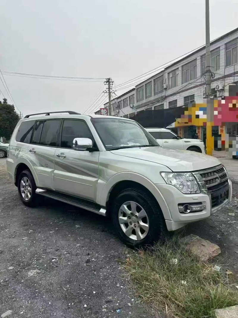 枣庄20年三菱帕杰罗3
