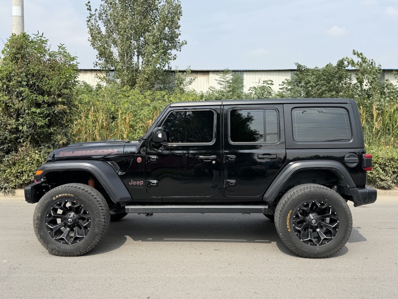 济宁21年Jeep牧马人3