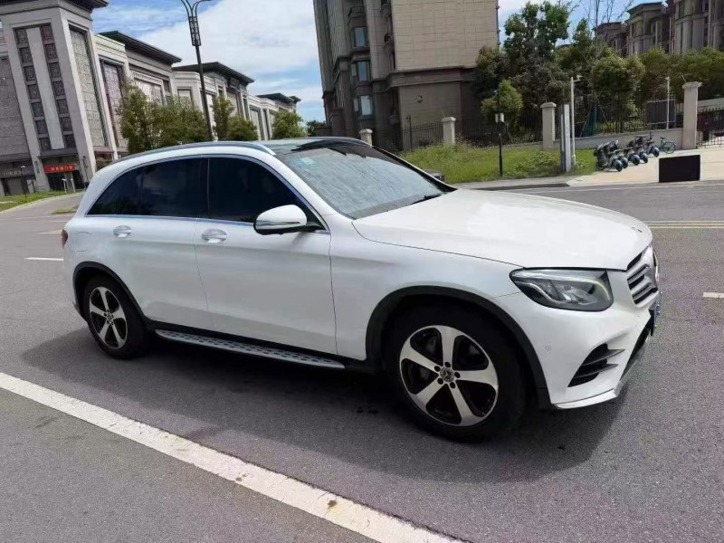 淮安19年奔驰GLC2