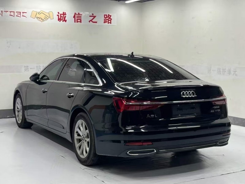 黄石22年奥迪A6L7