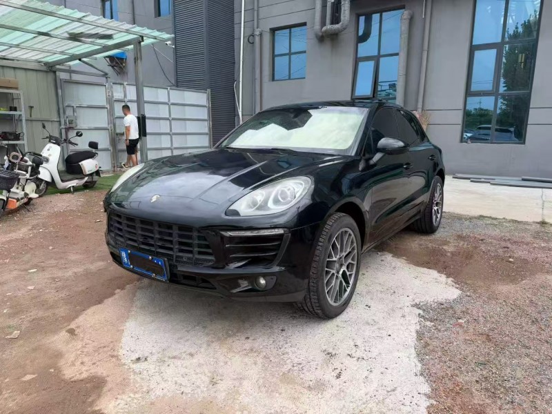 郑州15年保时捷Macan2