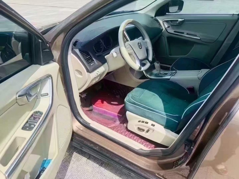 潍坊12年沃尔沃XC604