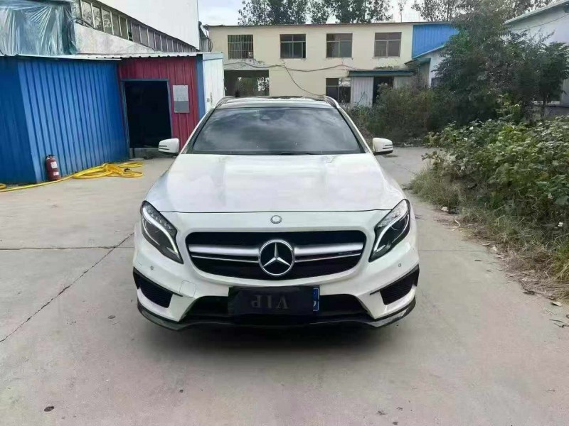 潍坊16年奔驰GLA1