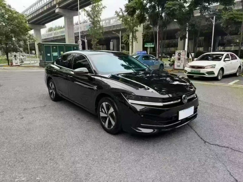 岳阳25年大众迈腾2