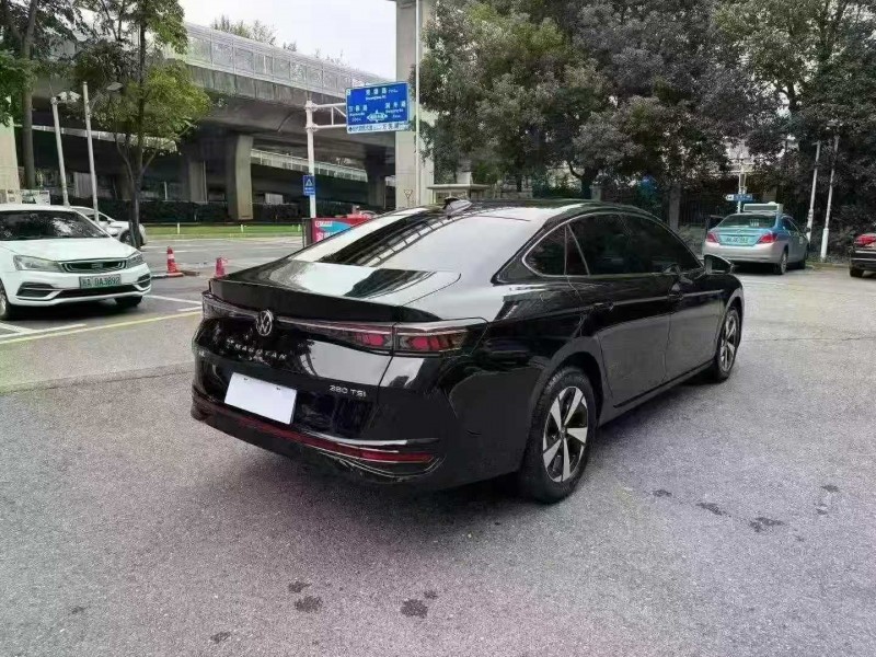 岳阳25年大众迈腾8