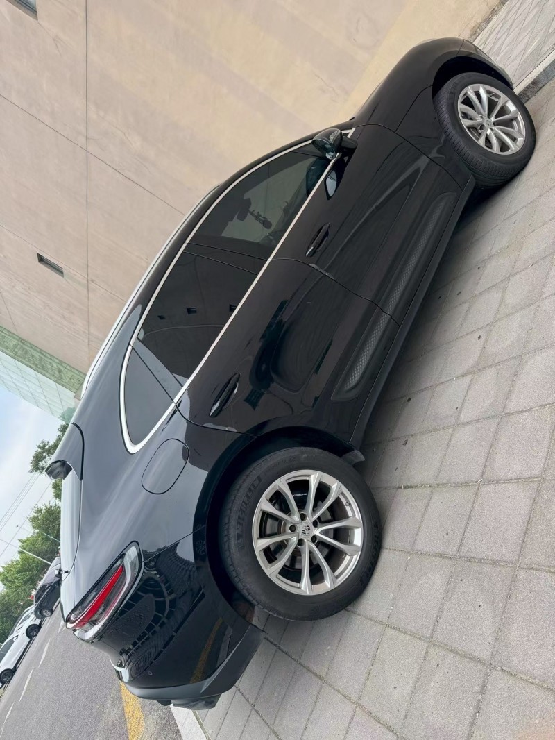 营口23年保时捷Macan9