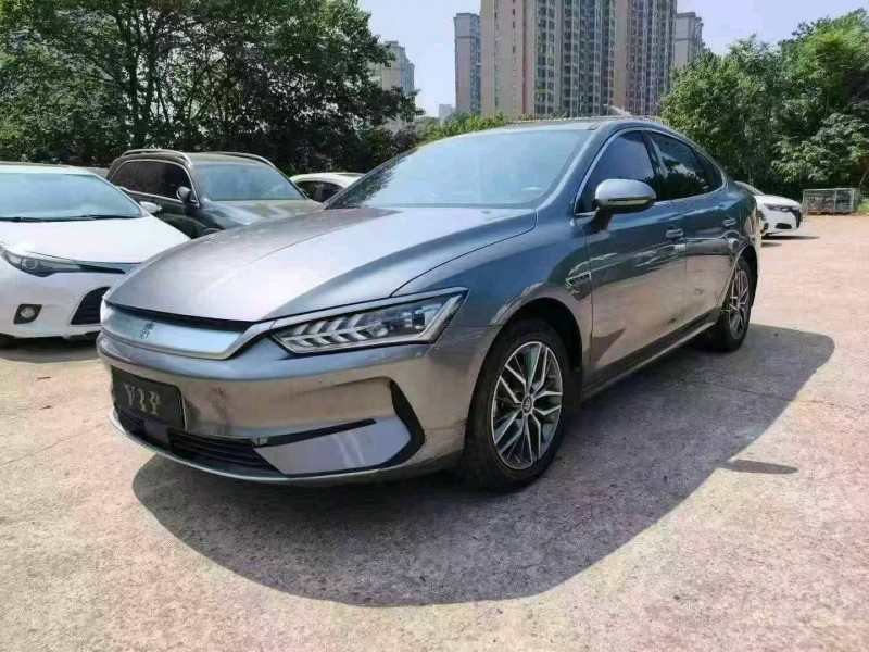 常德24年比亚迪秦2
