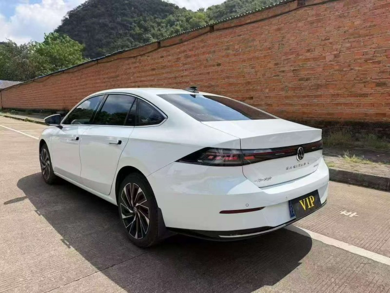 钦州26年大众速腾8