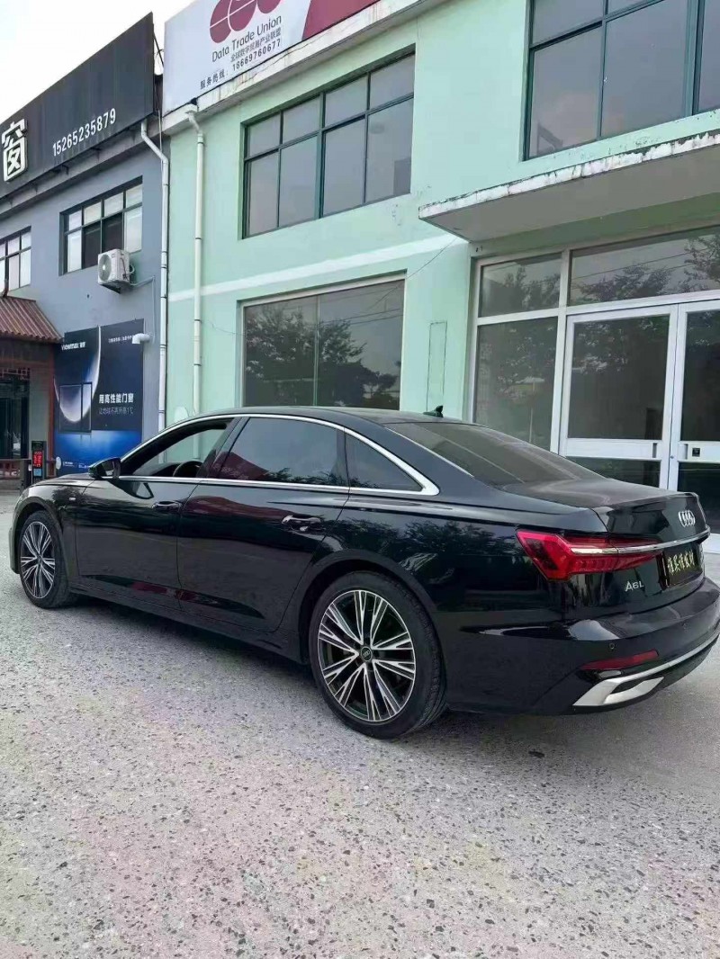 青岛23年奥迪A6L9