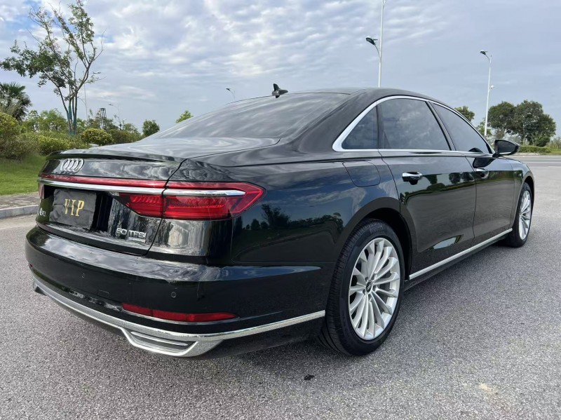 盐城22年奥迪A8L9