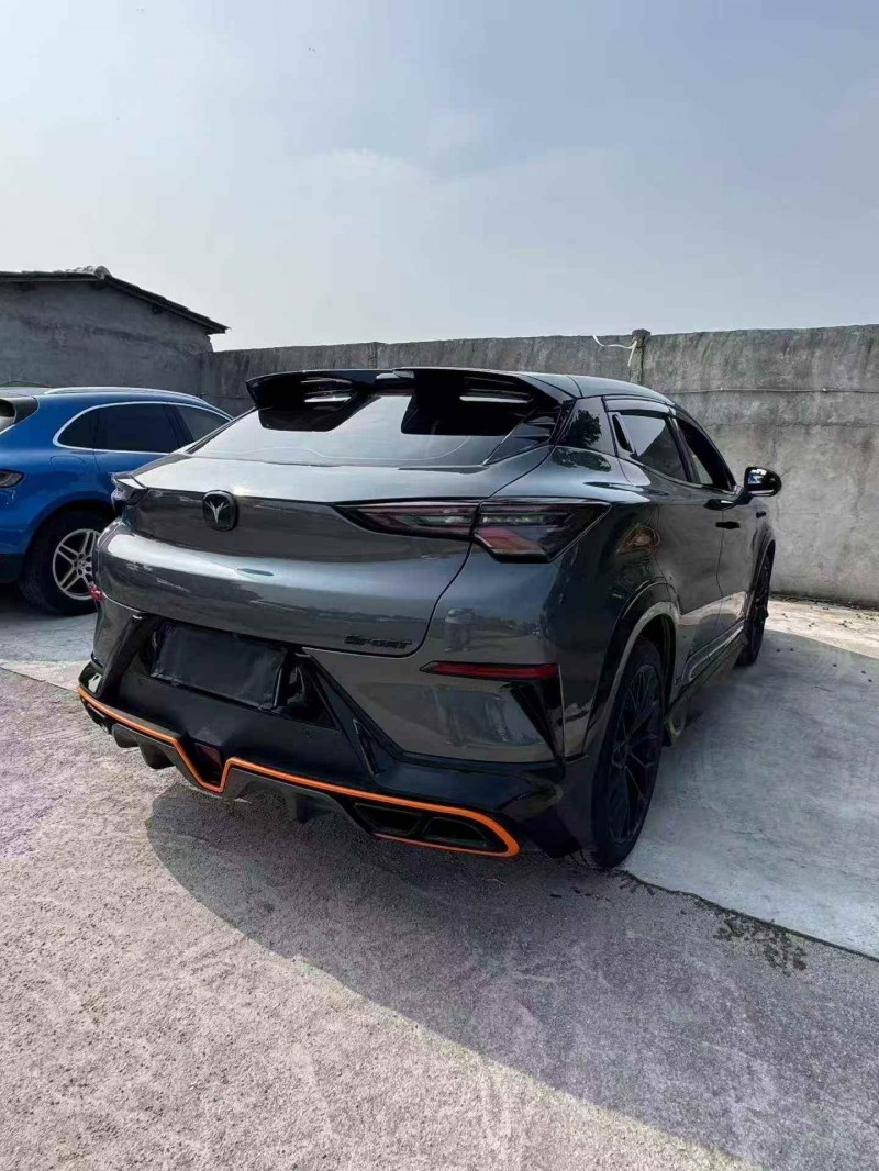 衢州22年长安汽车UNI7