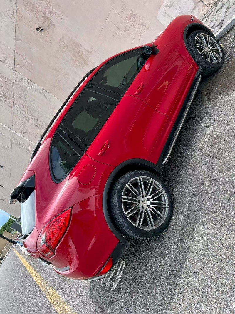 营口13年保时捷Macan9