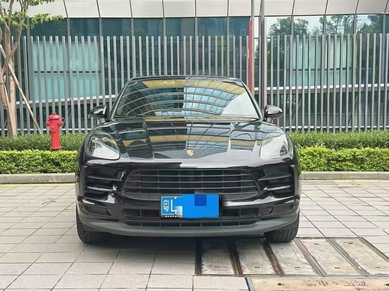 深圳20年保时捷Macan1