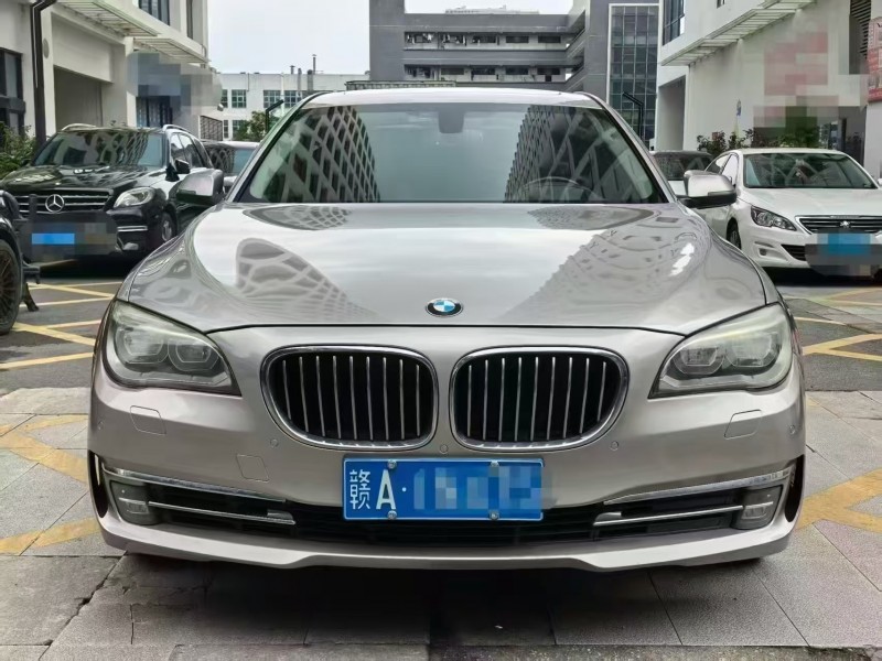 深圳15年宝马7系1