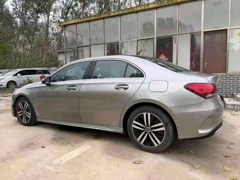 潍坊20年奔驰A8