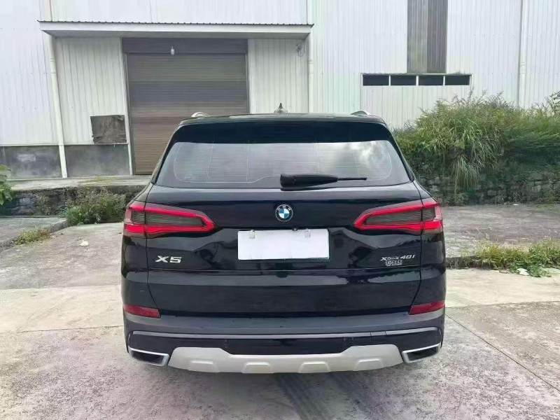 东营22年宝马X58