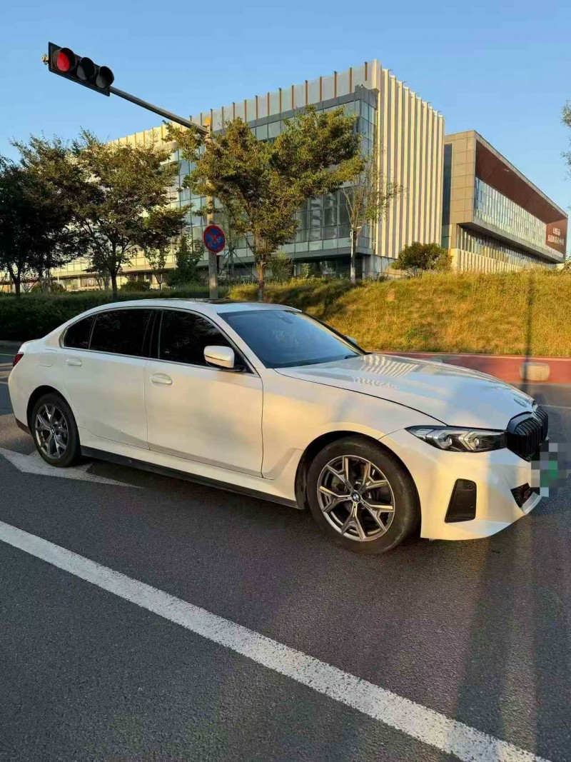 枣庄25年宝马I32
