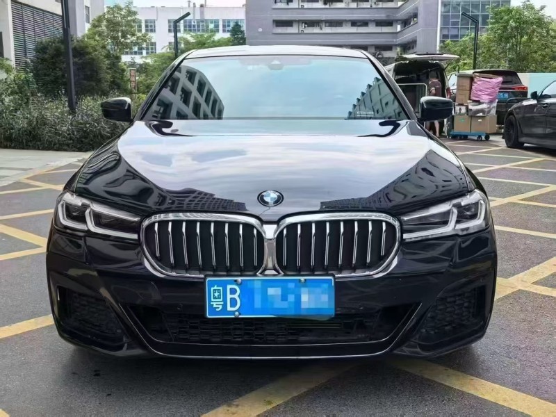 深圳22年宝马5系1