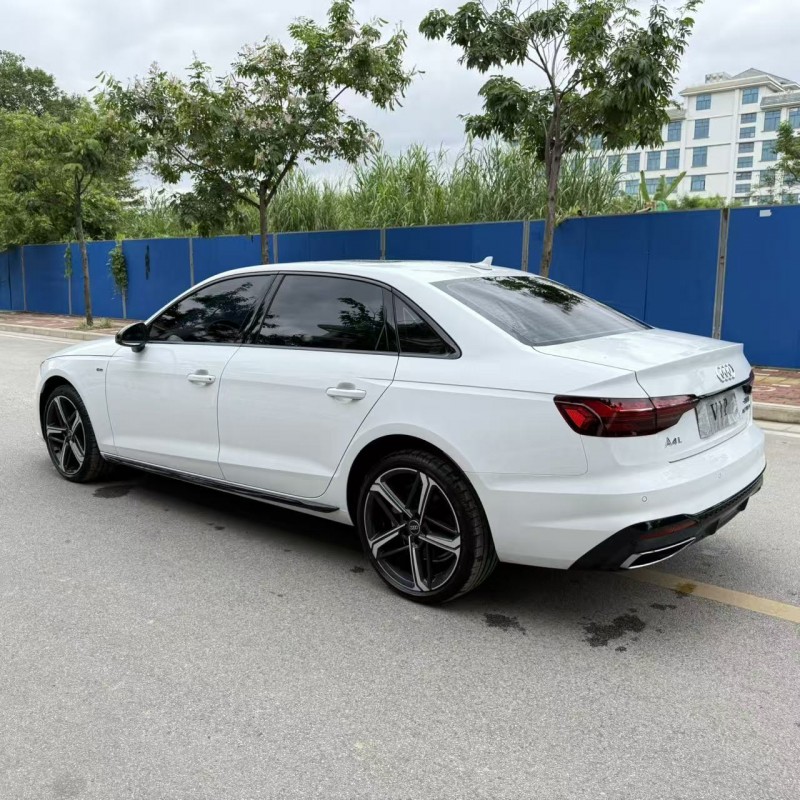 南宁25年奥迪A4L8