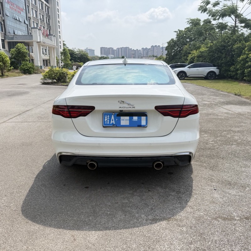 南宁21年捷豹XEL9